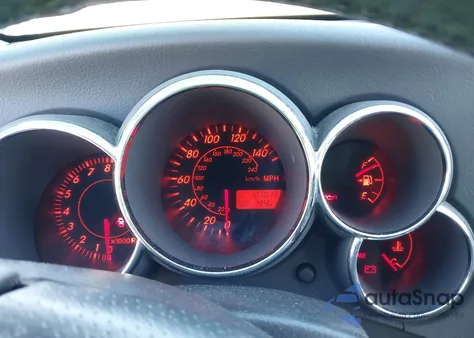 2003 Pontiac Vibe Gt z USA, uszkodzony, nr VIN 5Y2SN62L43Z440923